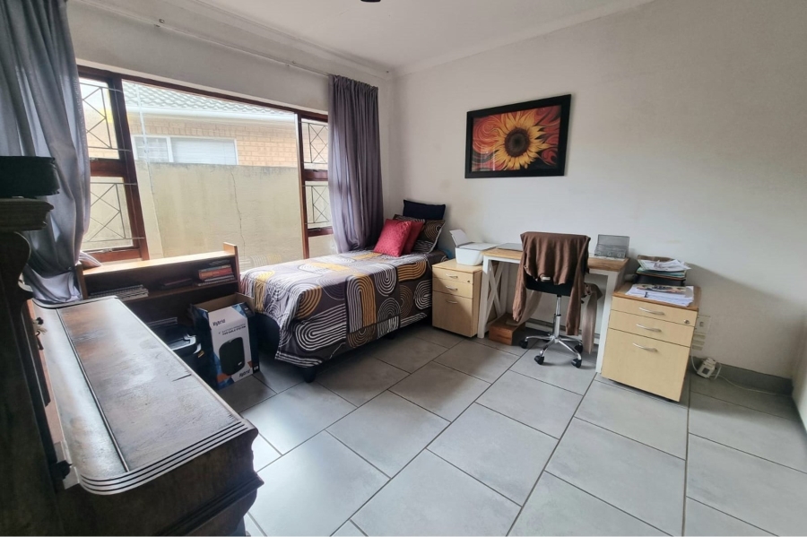 3 Bedroom Property for Sale in Gonubie Eastern Cape